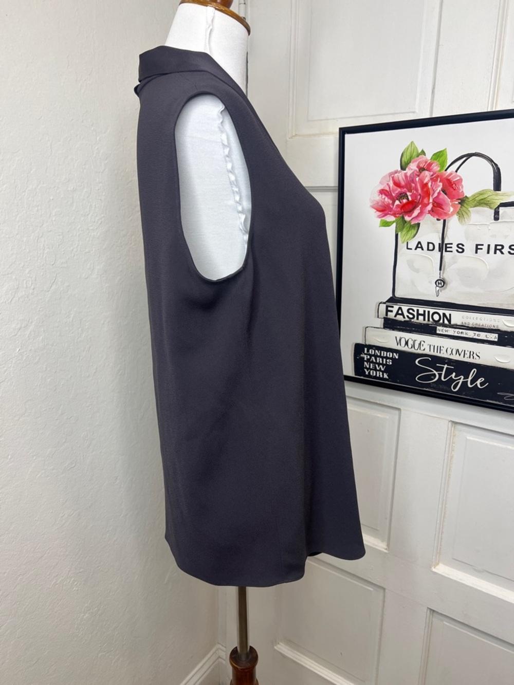 MM Lafleur Slate Gray Front Slit Tank Size L - Picture 2 of 13